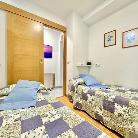 Peregrinos Por La Costa Camino Portugues As Casetas