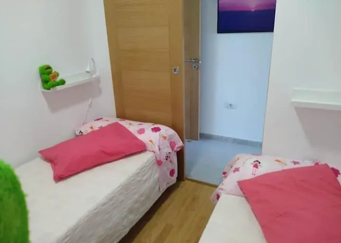 Peregrinos Por La Costa Camino Portugues As Casetas Rosal