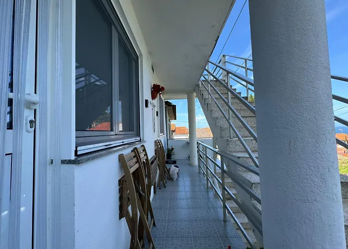 Peregrinos Por La Costa Camino Portugues As Casetas Διαμέρισμα *